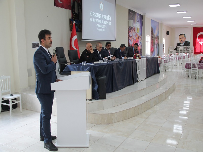 Sayın Valimiz H. Mete BUHARA Başkanlığında, İlçemizde Mahalle ve Köy Muhtarları Toplantısı Gerçekleştirildi.